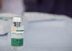 Butantan mantém estudo sobre vacina da dengue em idosos
